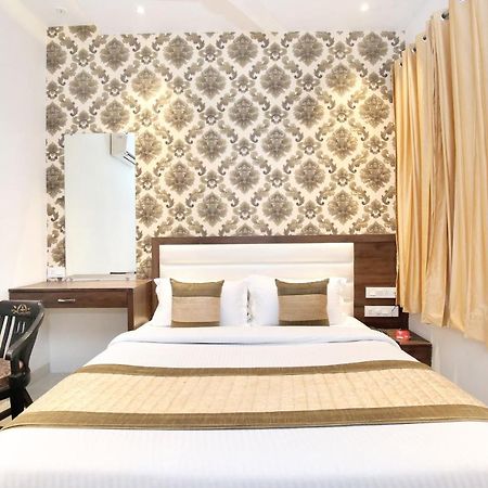 Oyo 11680 Hotel Grand Star Amritsar Esterno foto