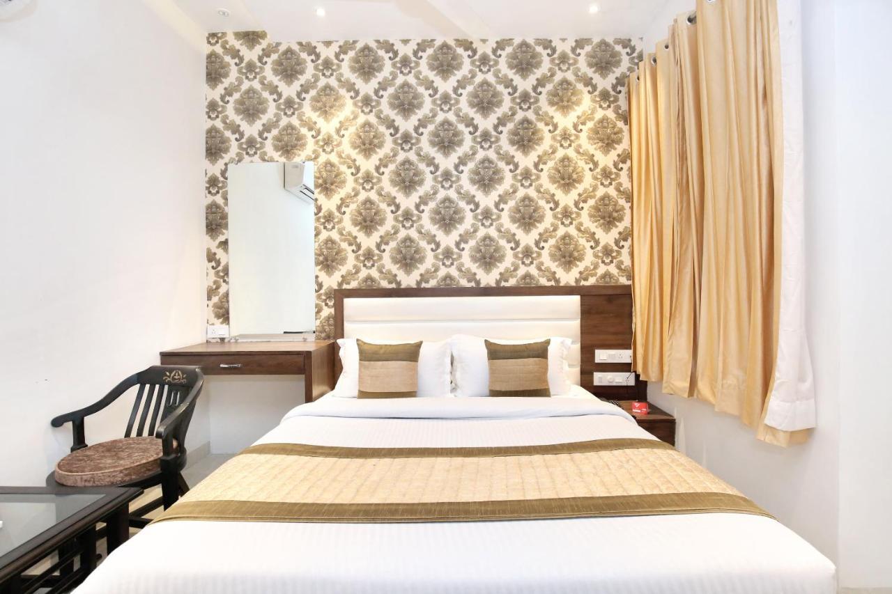 Oyo 11680 Hotel Grand Star Amritsar Esterno foto